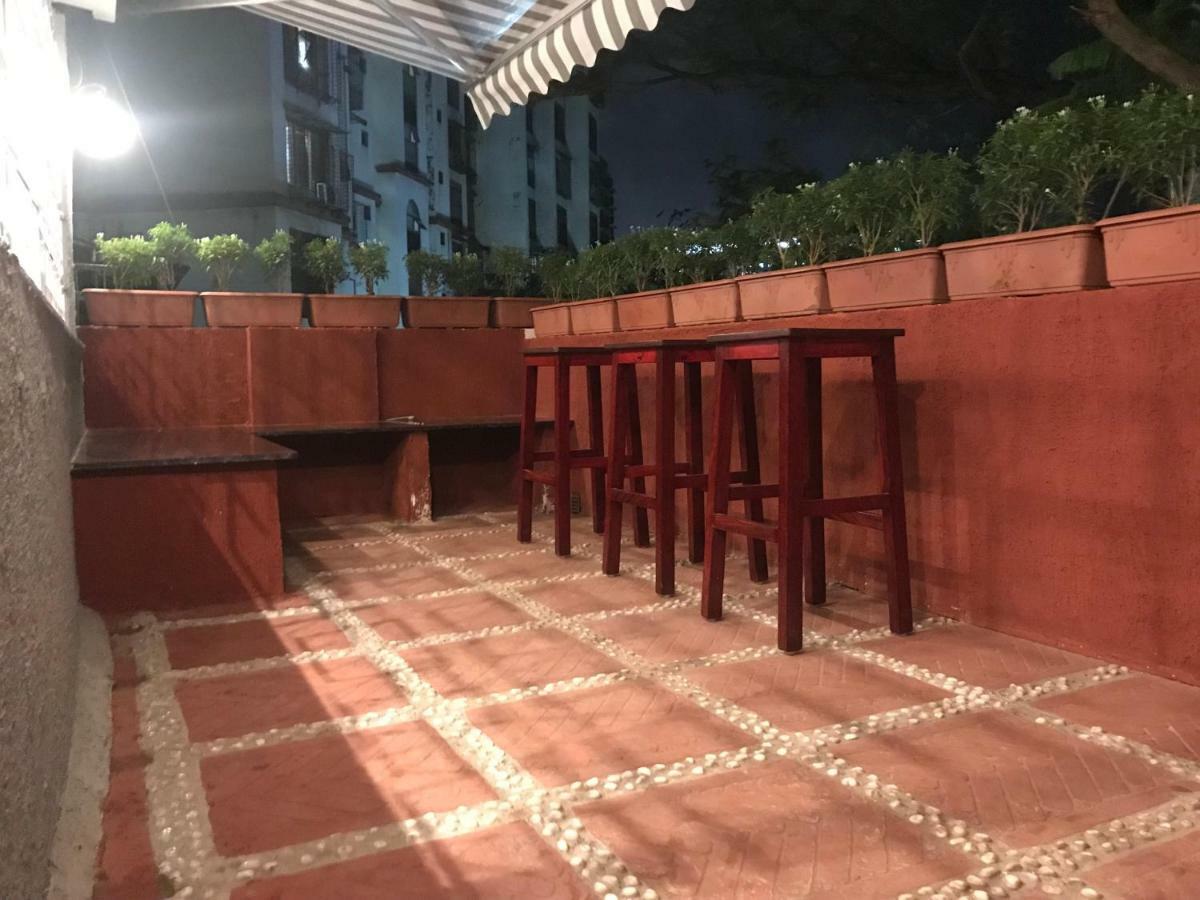 Stay Villa Hostel For Male And Female Mumbai Dış mekan fotoğraf