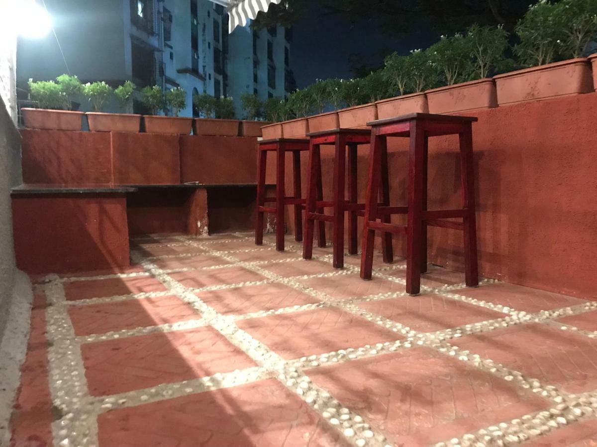 Stay Villa Hostel For Male And Female Mumbai Dış mekan fotoğraf